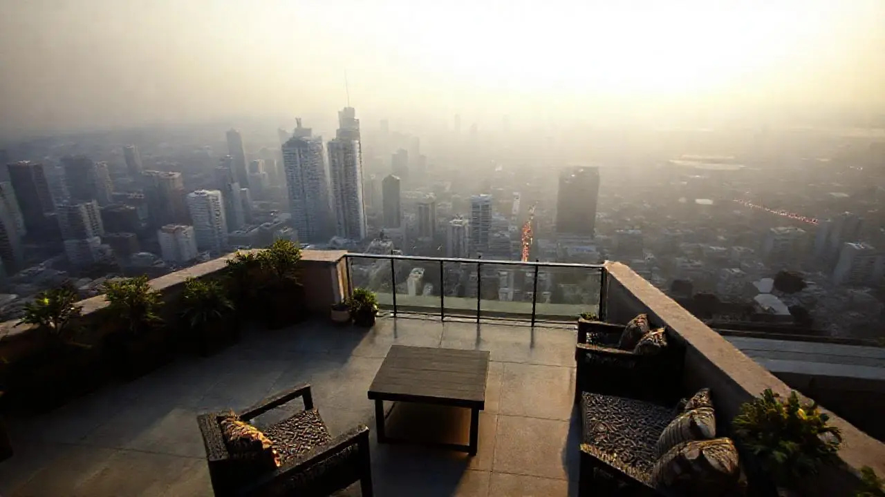 Panorama urbano crepuscular, suave y profundo