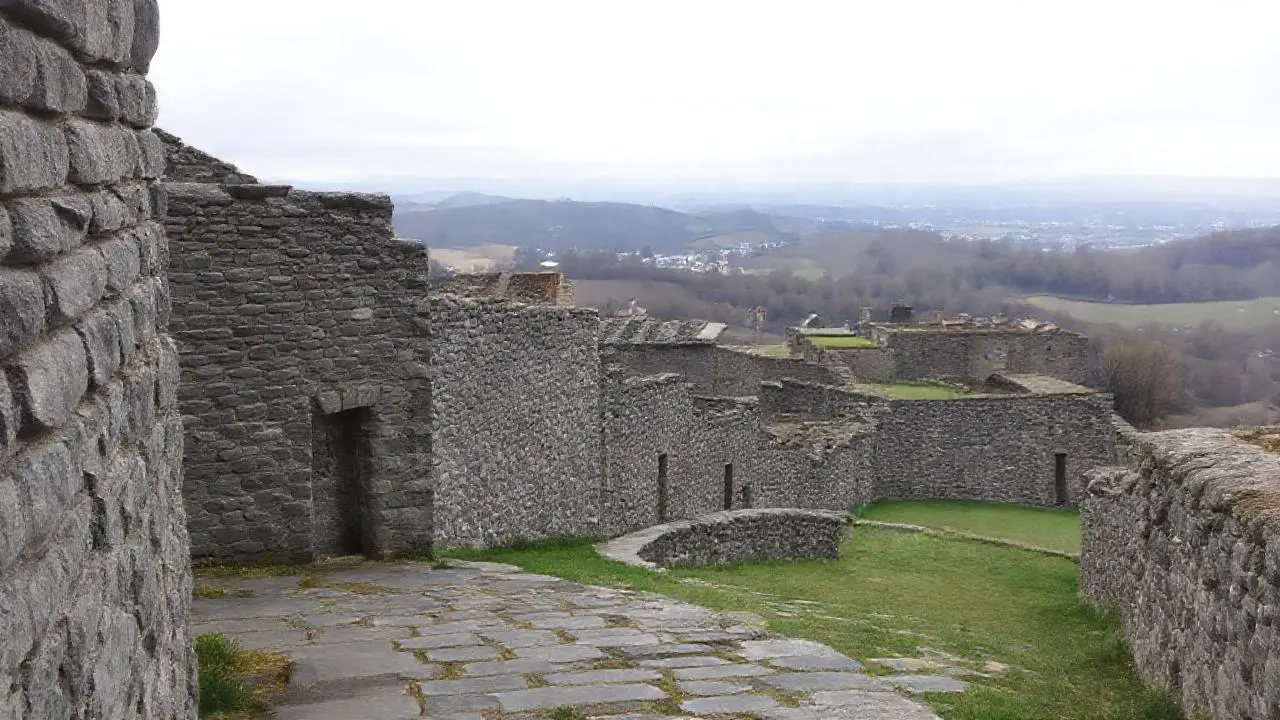 Paisaje histórico, tranquilo y difuminado