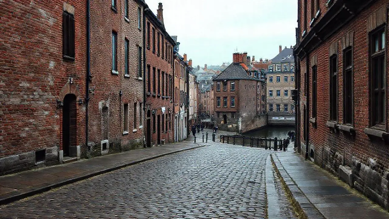 Ambiente urbano antiguo y sereno