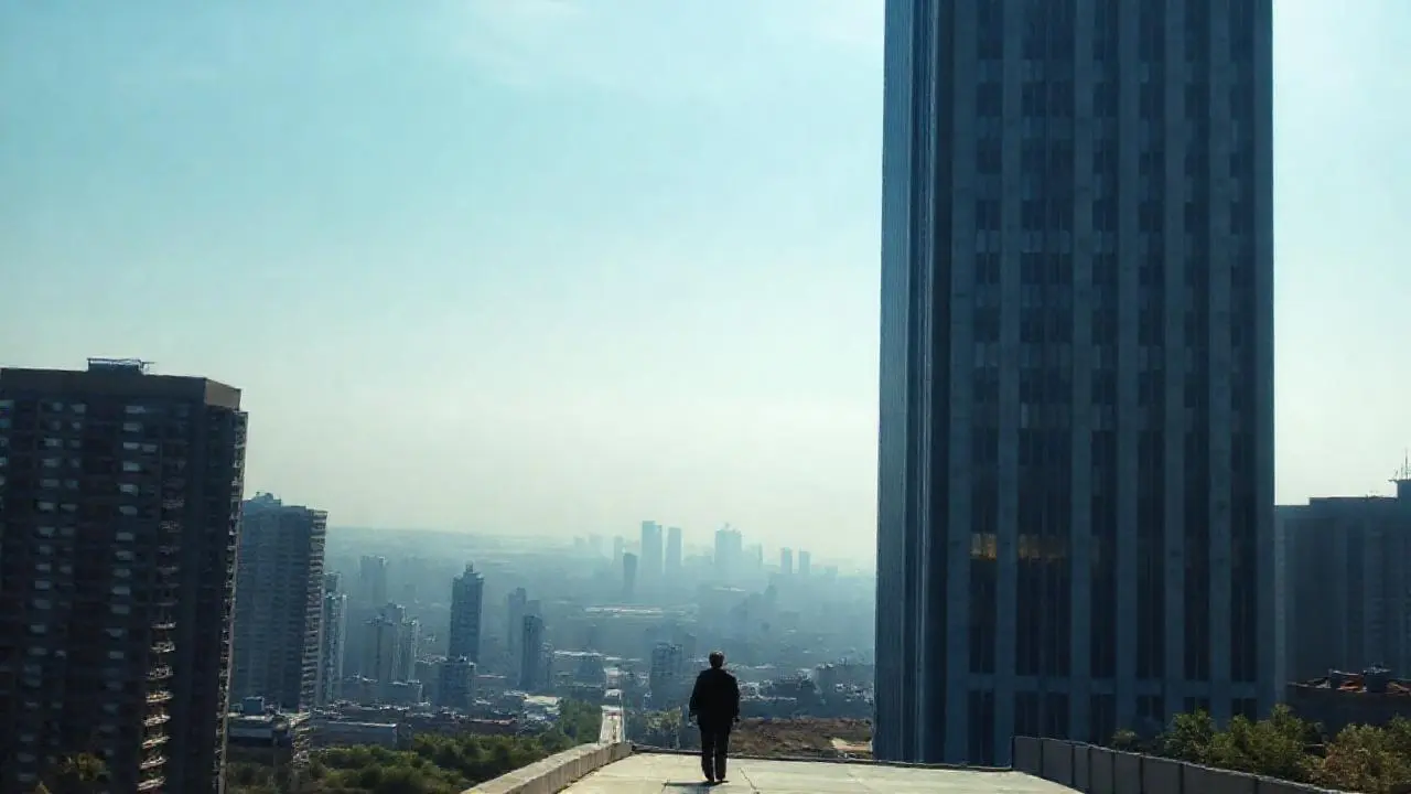 Ciudad moderna, tranquila y extensa