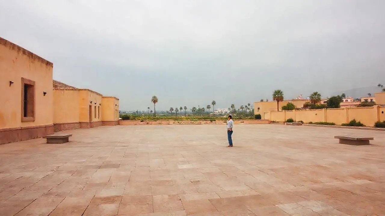 Paz serena en un espacio abierto