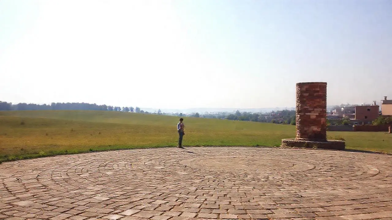 Paisaje tranquilo y amplio, atmósfera suave