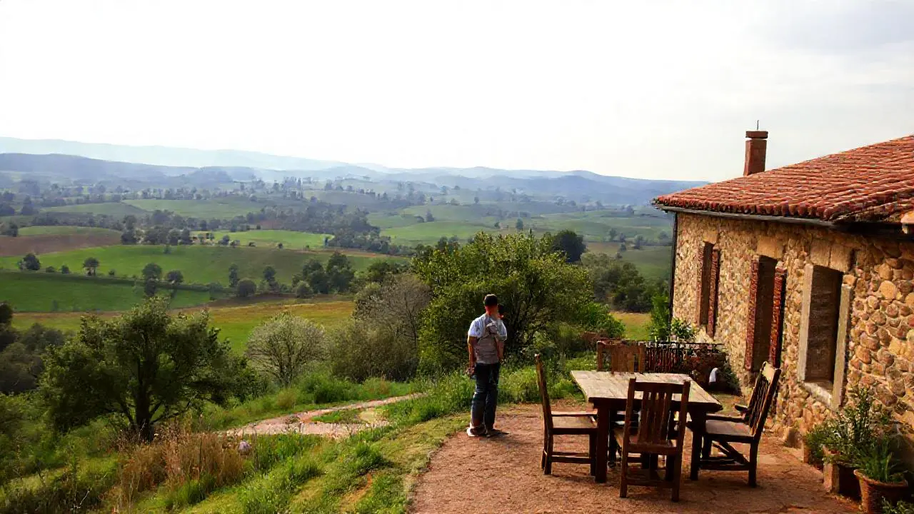 Paz rural, luz suave y ambiente cálido