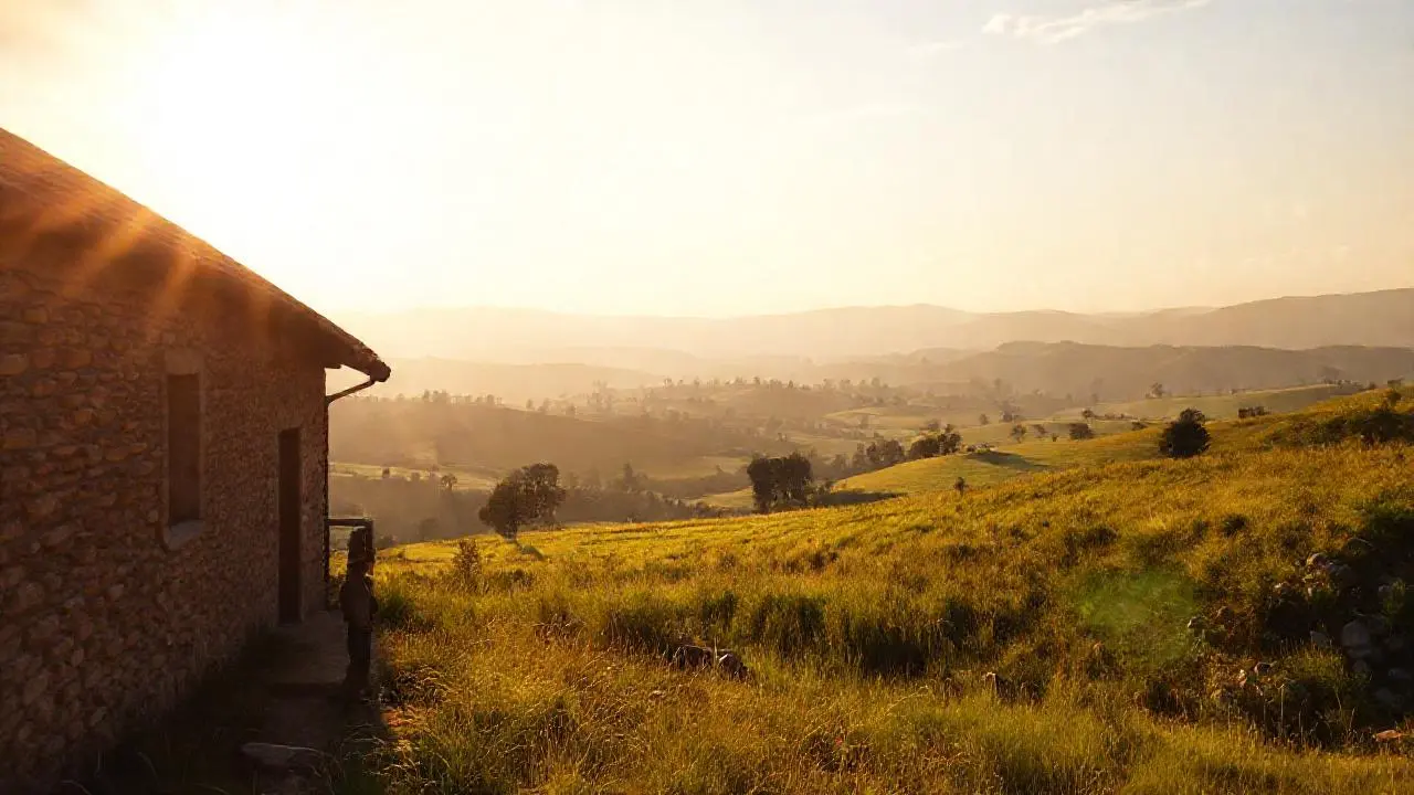 Paisaje rural tranquilo, bañado por el sol