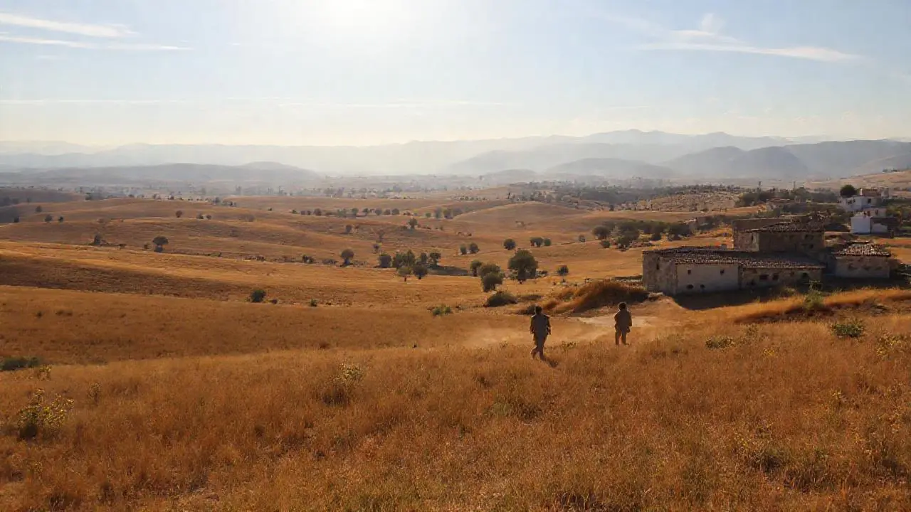 Paz rural, luz cálida y vastedad serena