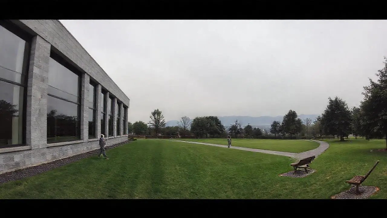 Arquitectura moderna, paisaje sereno y difuso