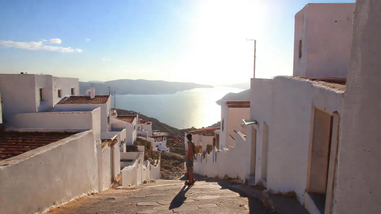 Paz serena en un día soleado