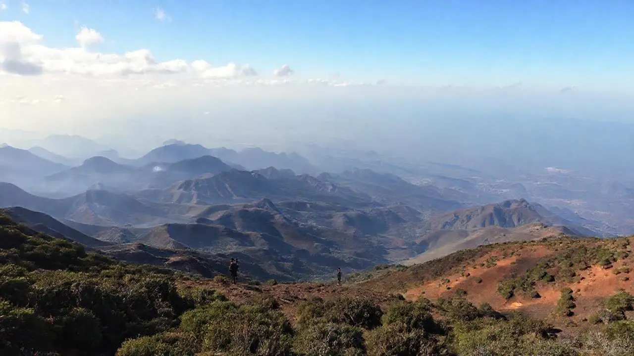Paisaje vasto, sereno y natural