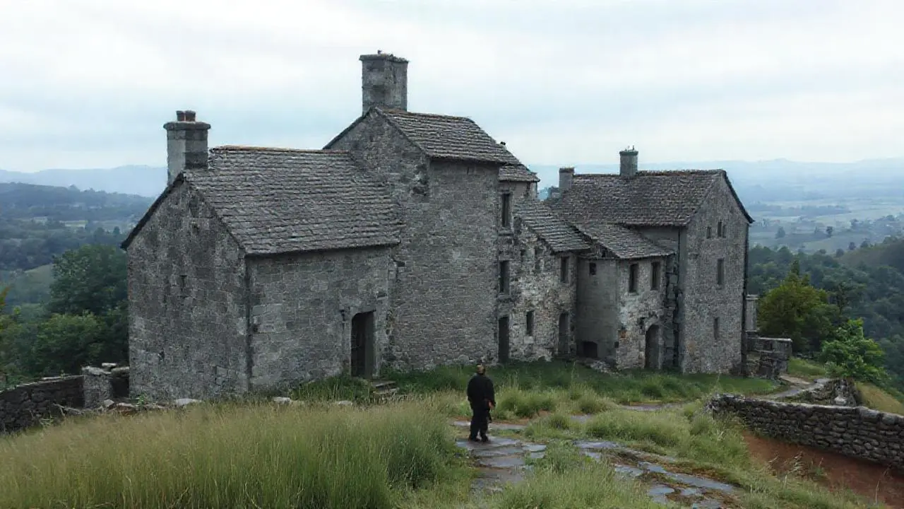 Paisaje arquitectónico sereno y algo borroso