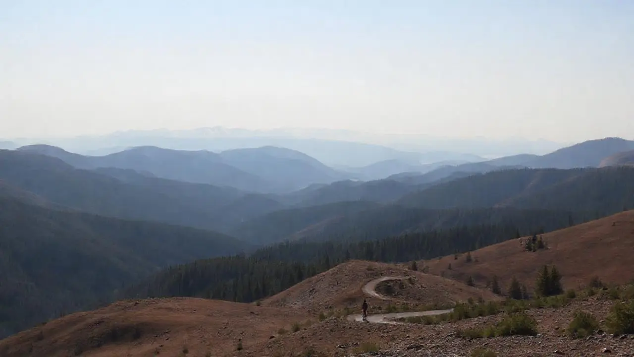 Paisaje vasto, natural y sereno