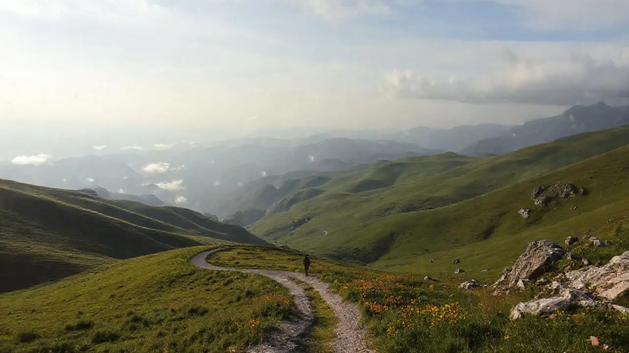 Paisaje sereno, amplio y natural