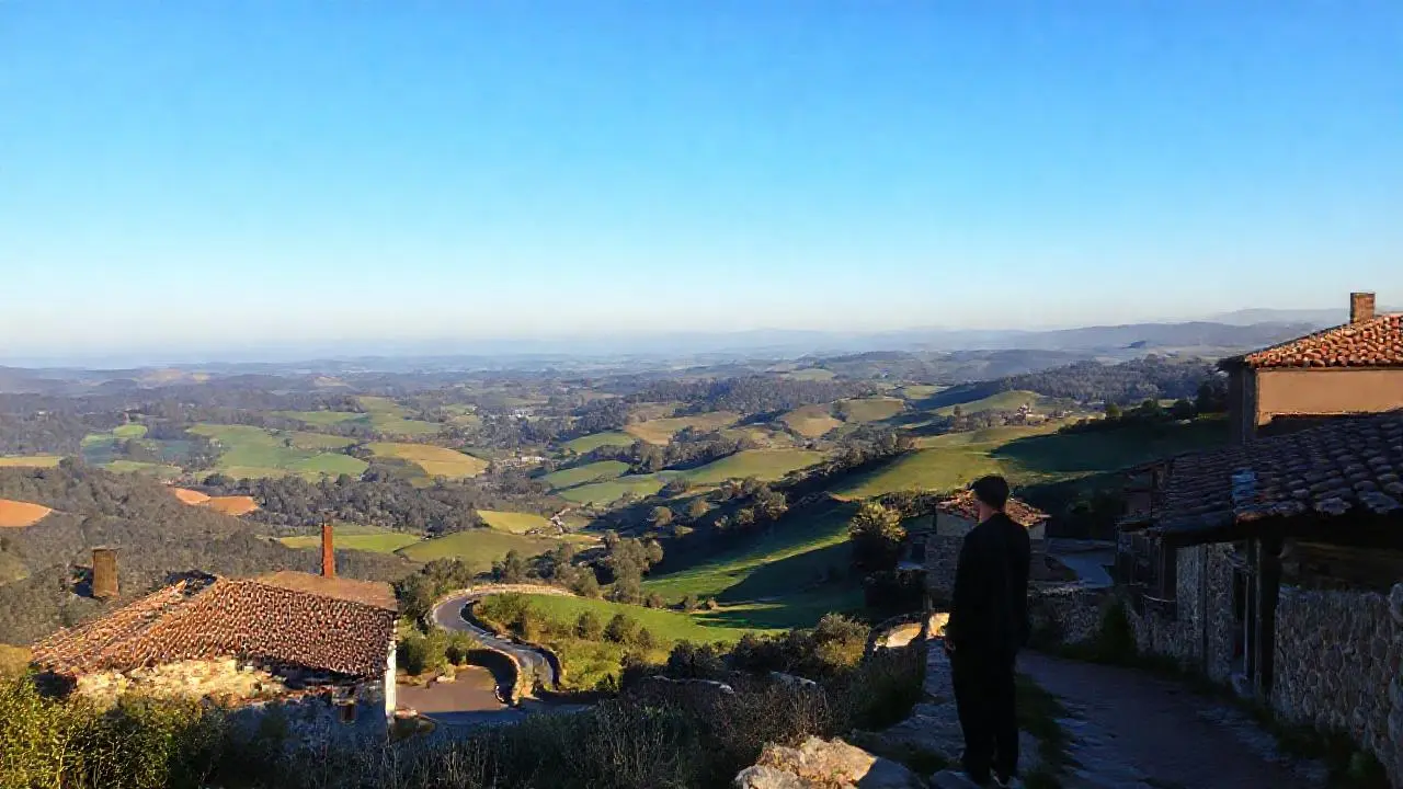 Paz rural, luz suave y amplitud