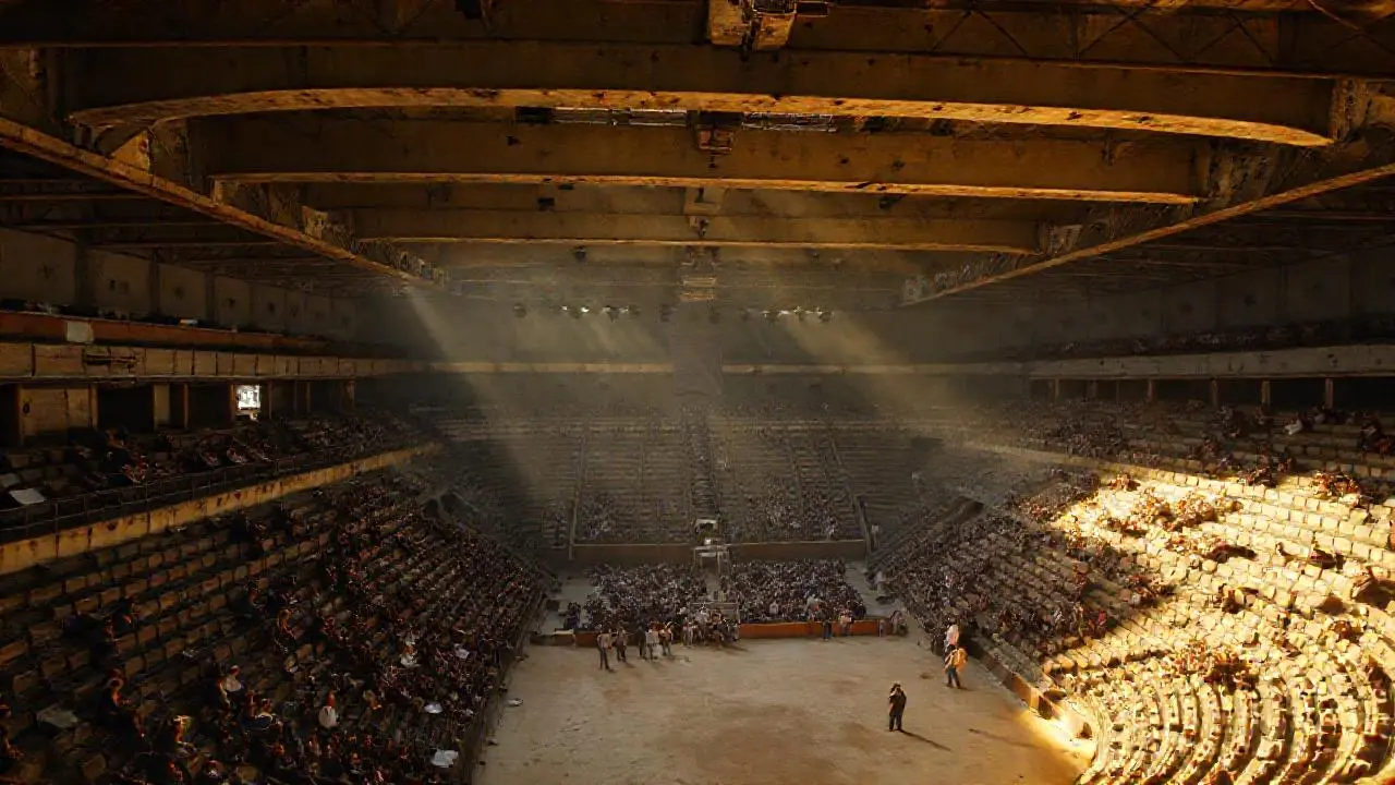 Arena antigua, llena de vida y polvo