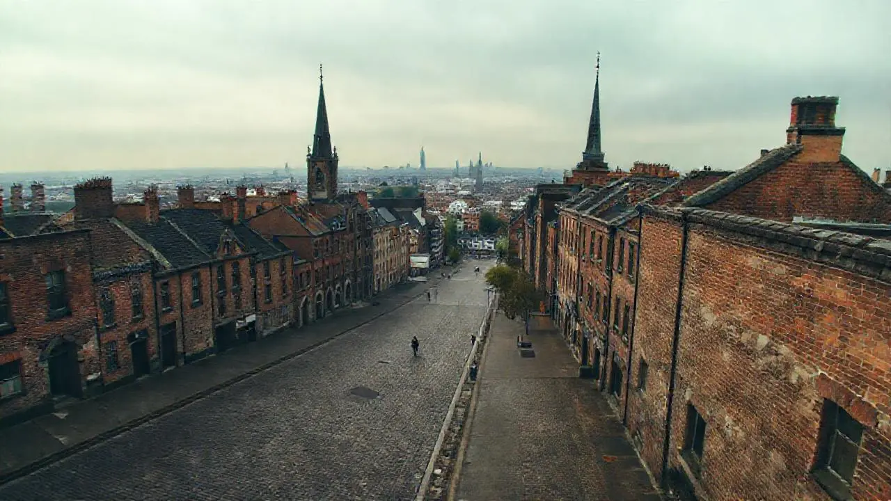 Ciudad histórica, atmosférica y detallada