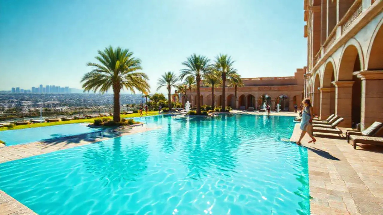 Tranquilidad y lujo en un oasis cálido