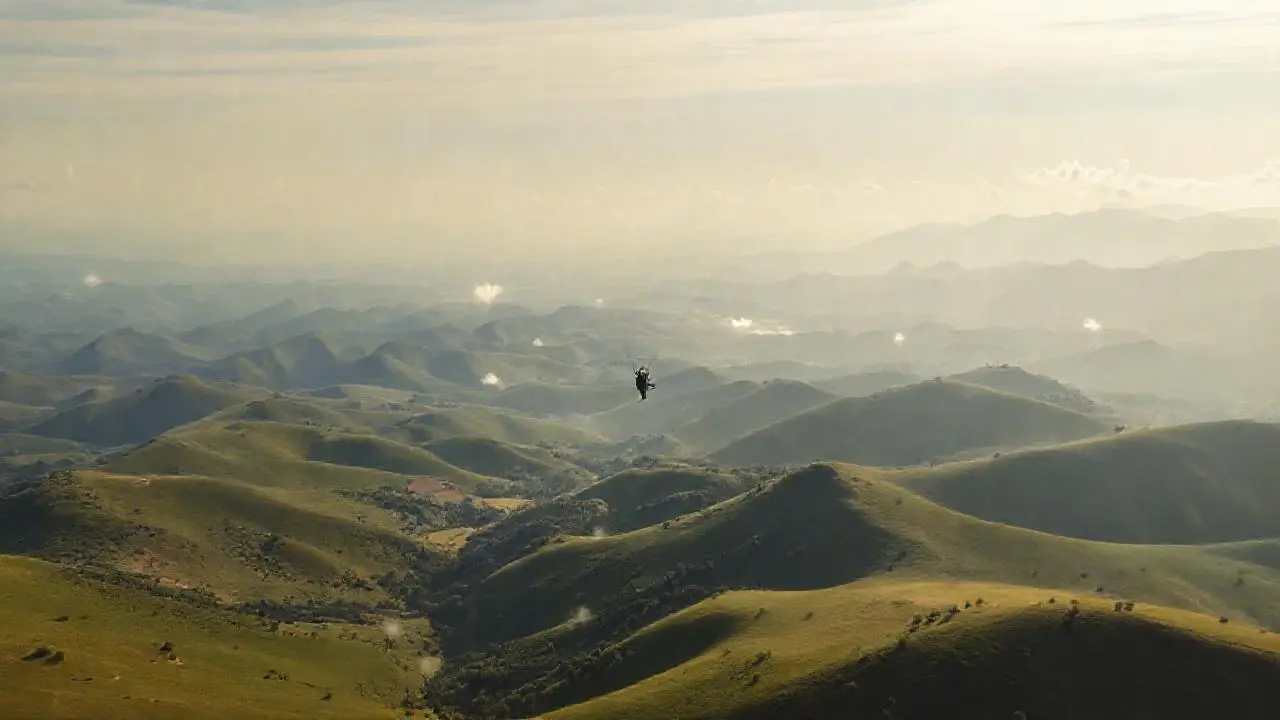 Paisaje amplio, etéreo y sereno