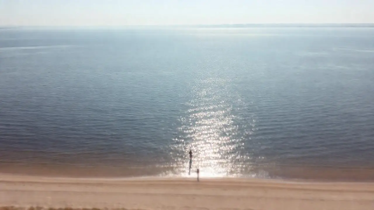 Paz serena en un paisaje vasto