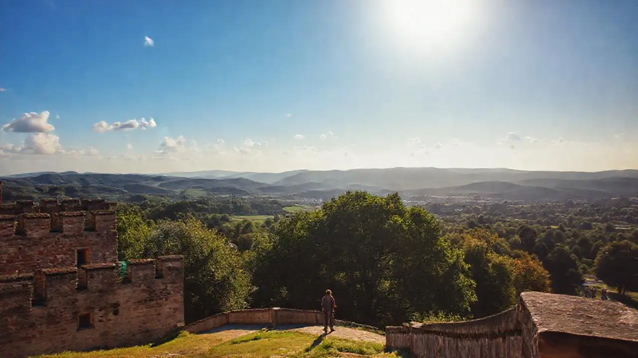 Paz serena en un paisaje medieval