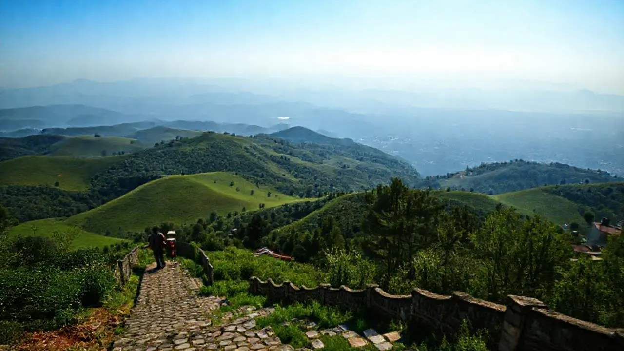 Paisaje vasto, sereno y natural