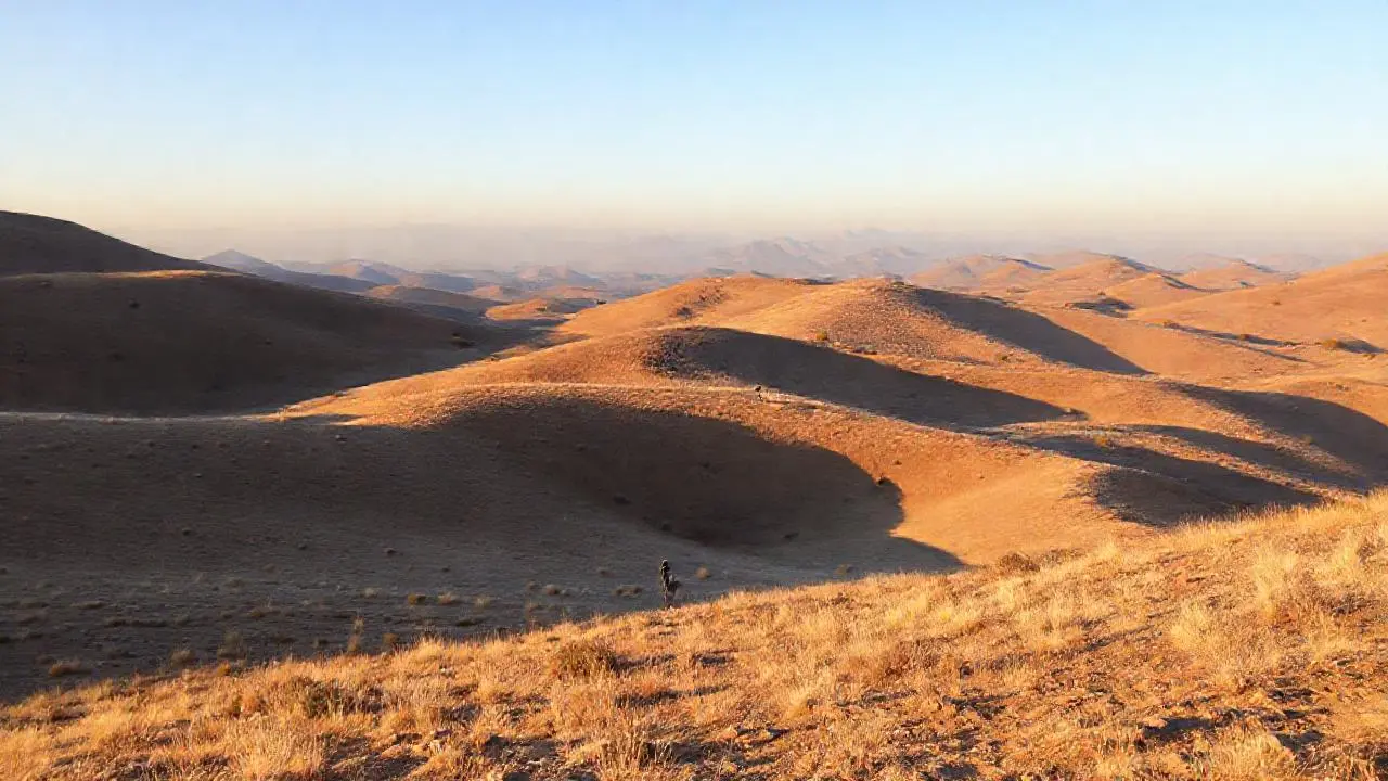 Paisaje vasto, sereno y silencioso