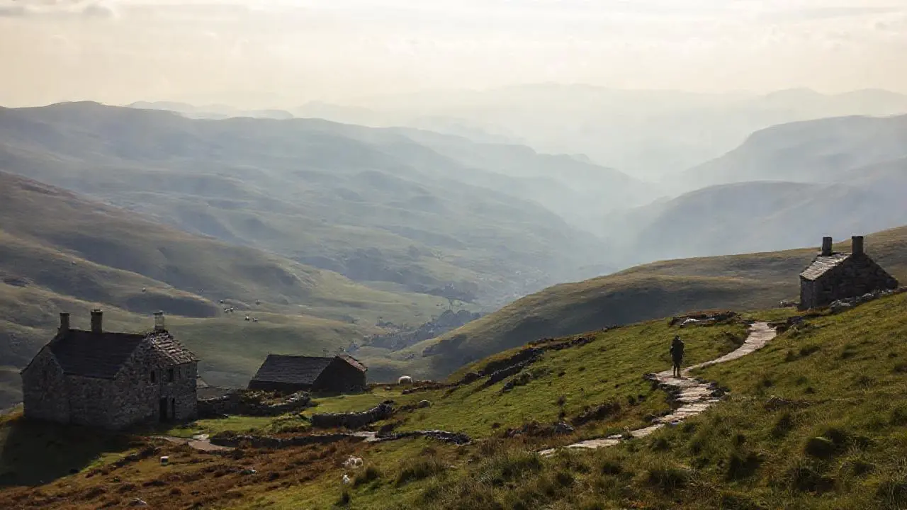 Paisaje galés sereno y natural