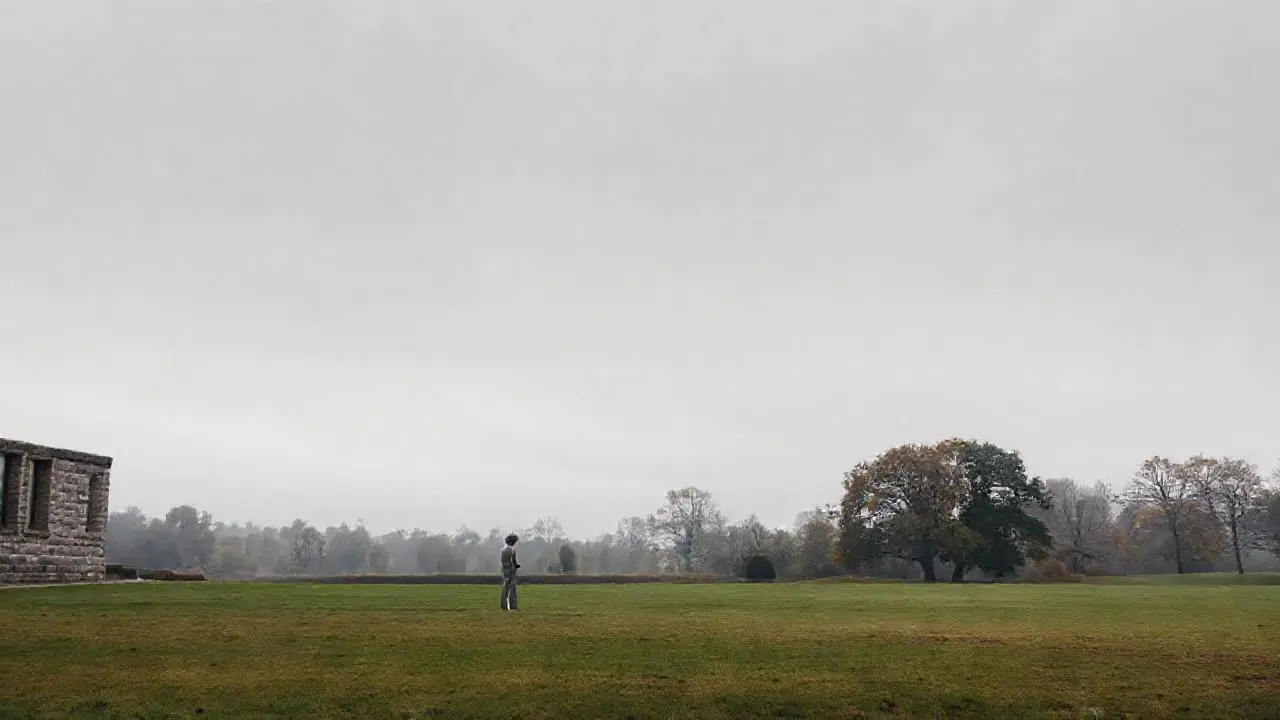 Paisaje tranquilo y ligeramente brumoso