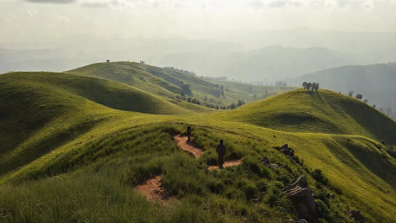 Paisaje vasto, sereno y natural