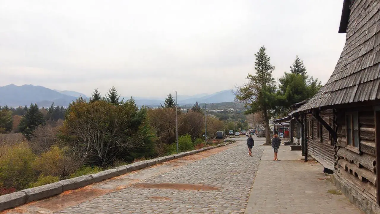 Paisaje sereno, difuminado y atmosférico