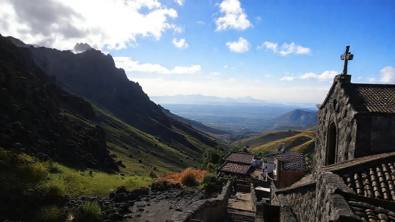 Paisaje canario tranquilo y expansivo