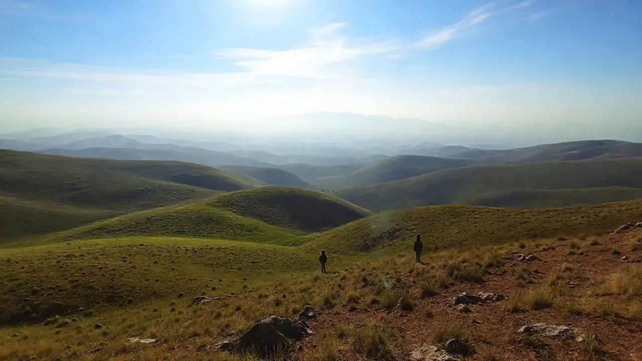 Paisaje extenso, tranquilo y natural